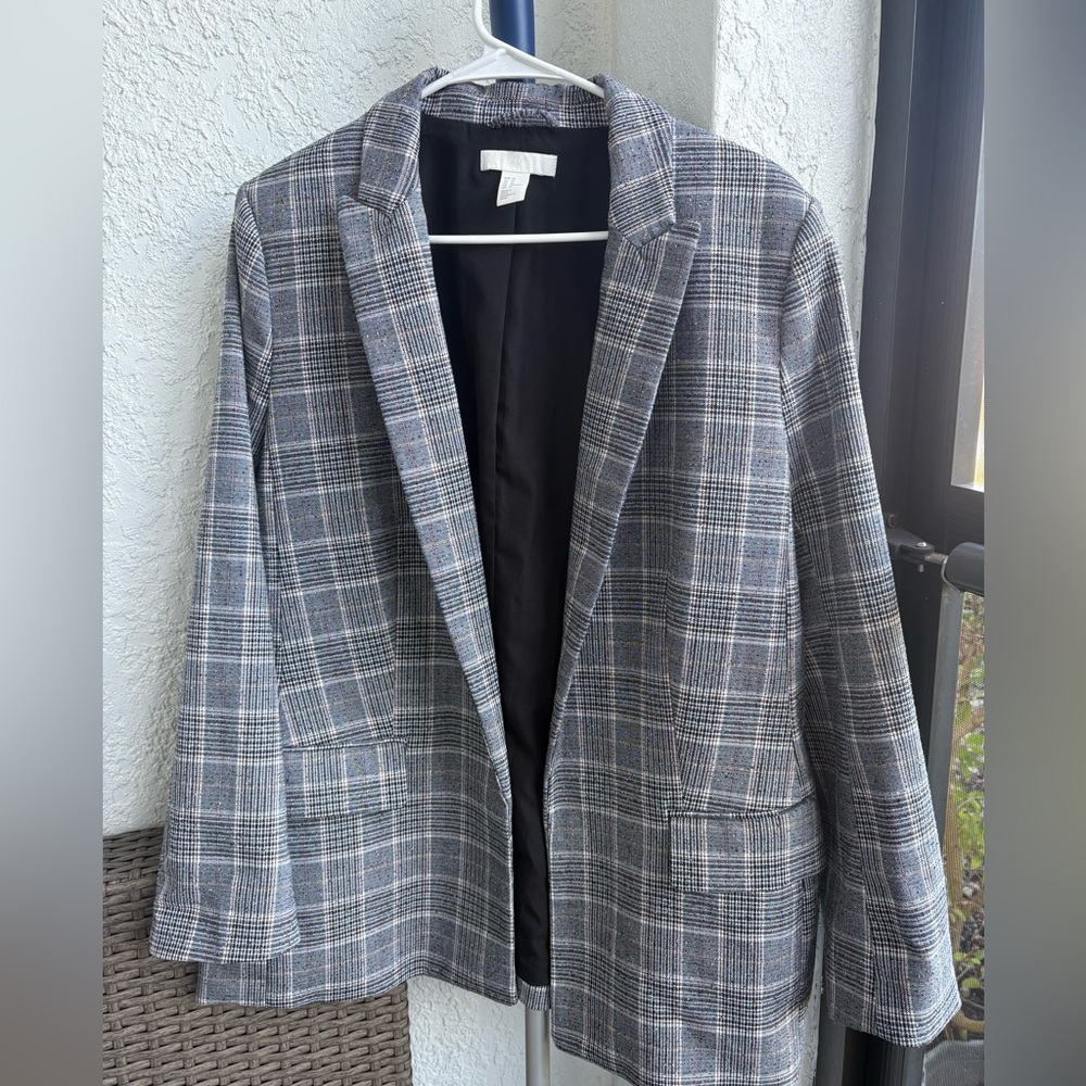 Blazer new without tag, gray color size 12